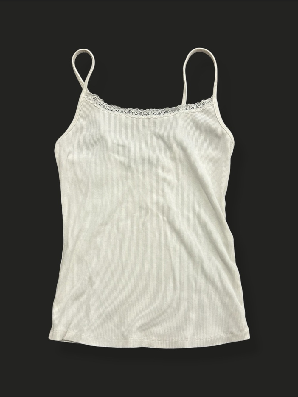 lace trim neckline ribbed cami